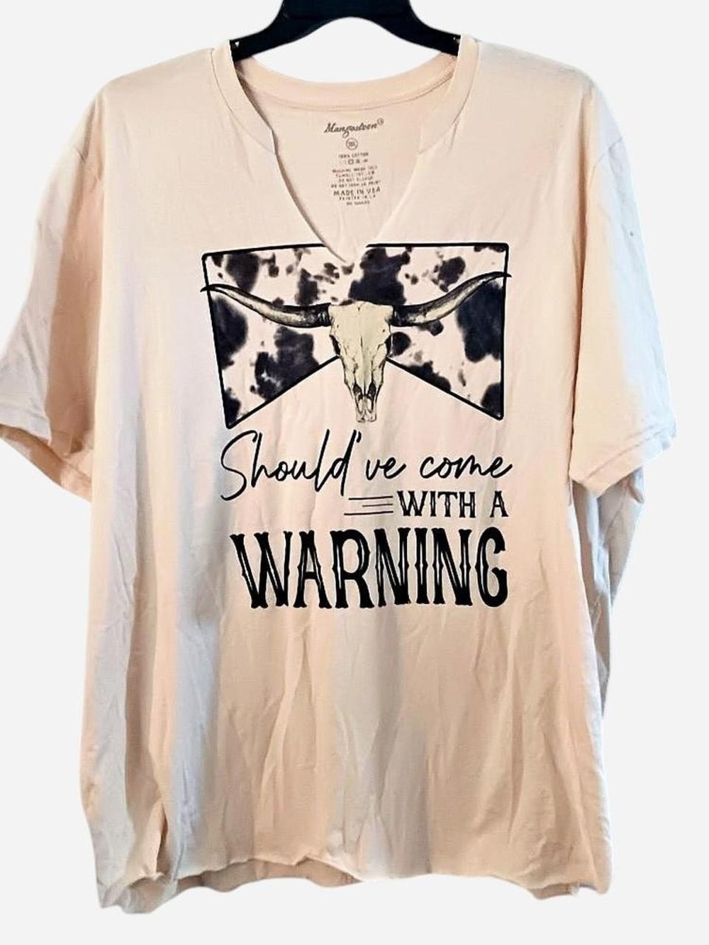 Mangosteen Light Cream Graphic V-Neck Tee Should've Come With a Warning